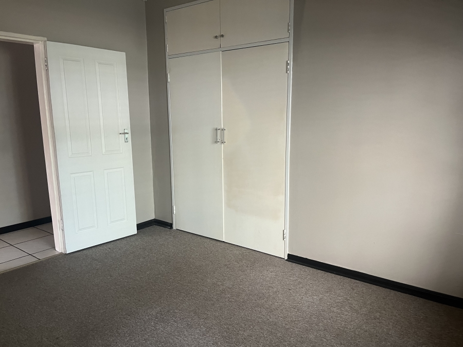 4 Bedroom Property for Sale in Baillie Park North West